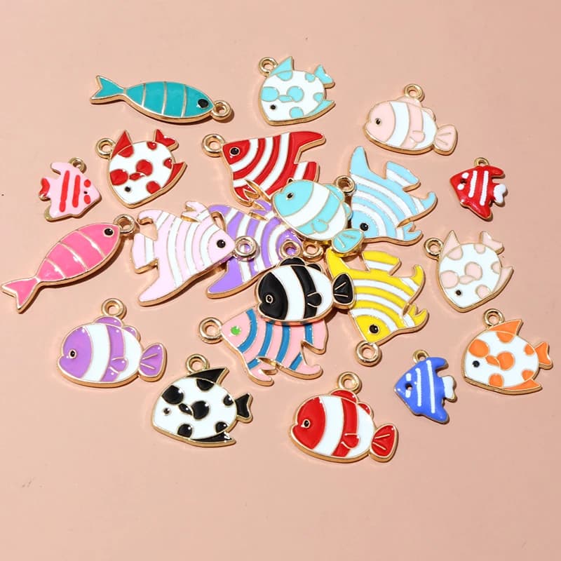 Ciondolo con ciondoli a forma di pesce smaltato da 20 pezzi per orecchini collana risultati del braccialetto accessori per la creazione di gioielli in metallo fai da te in lega