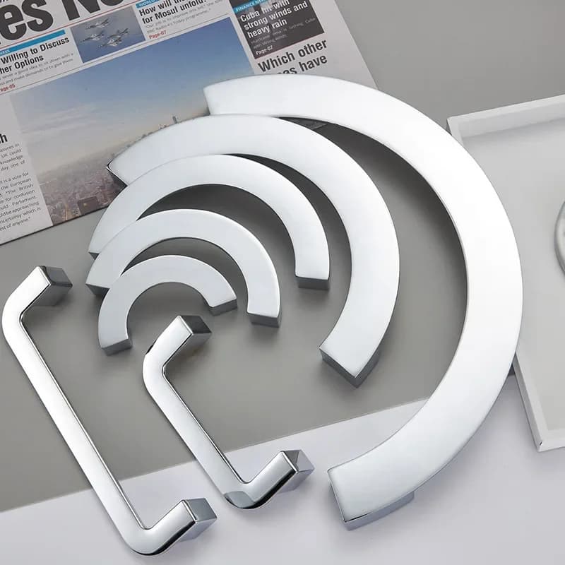 Maniglia per mobile semicircolare in lega di zinco cromata, pomello moderno per armadio e cassetto, anello di trazione per bagno, decorazione per la casa