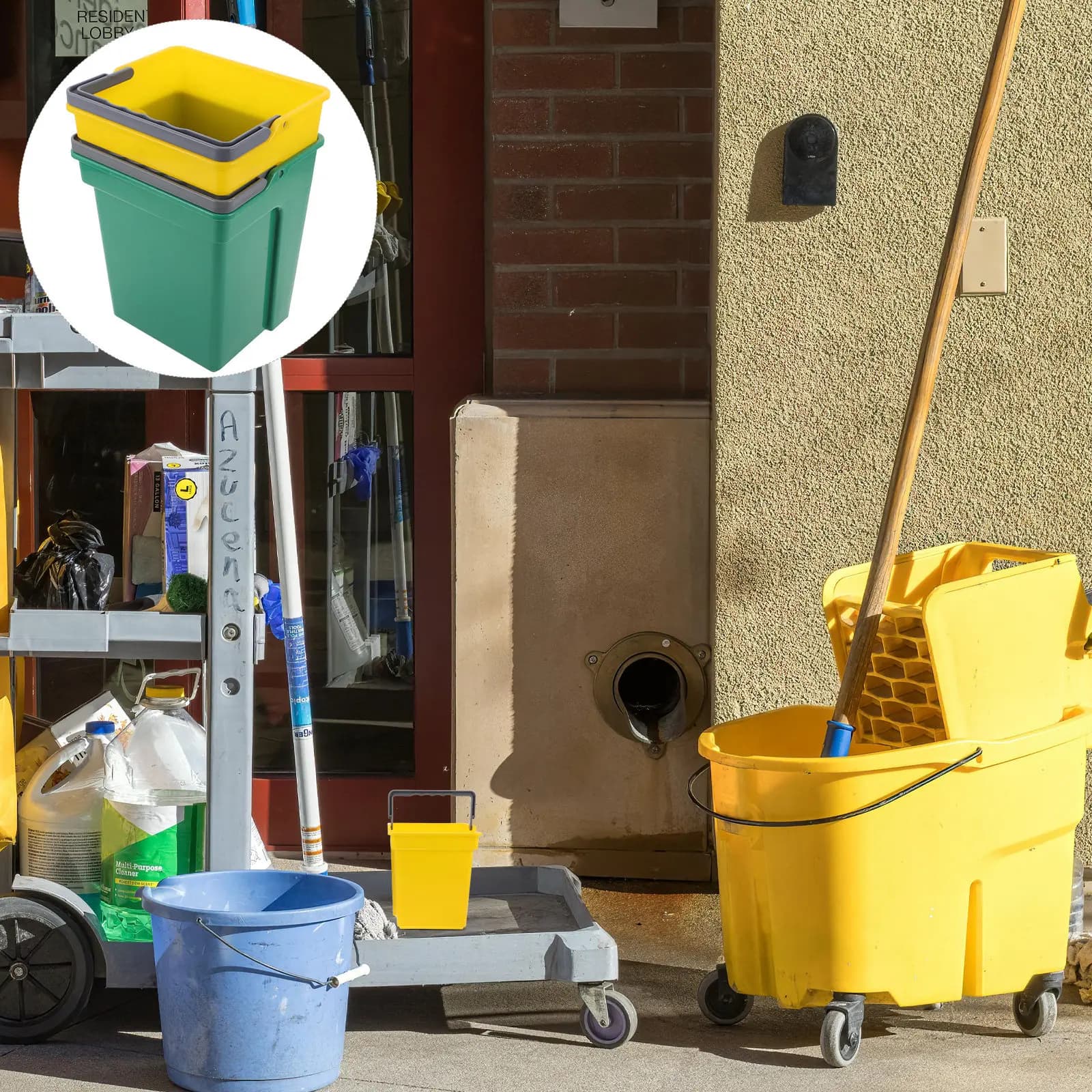 2 Secchi in Plastica Multiuso con Manico, Cestini Commerciali per Rifiuti, Contenitori per Carrelli di Pulizia e Stoccaggio Acqua