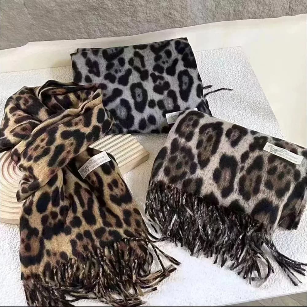 190*70CM Design Leopard Scarf Winter Warm Pashmina Shawl Luxury Cashmere Wraps Fashion Women Long Blankets Scarves Fringes