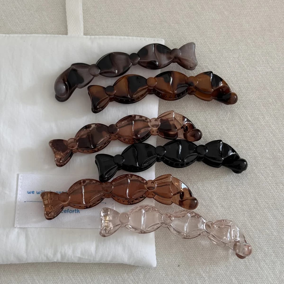 Fermagli per capelli in acrilico con fiocco dolce Artigli per capelli eleganti per donna Fermagli a banana antiscivolo Porta coda di cavallo Molto facile per l'uso quotidiano