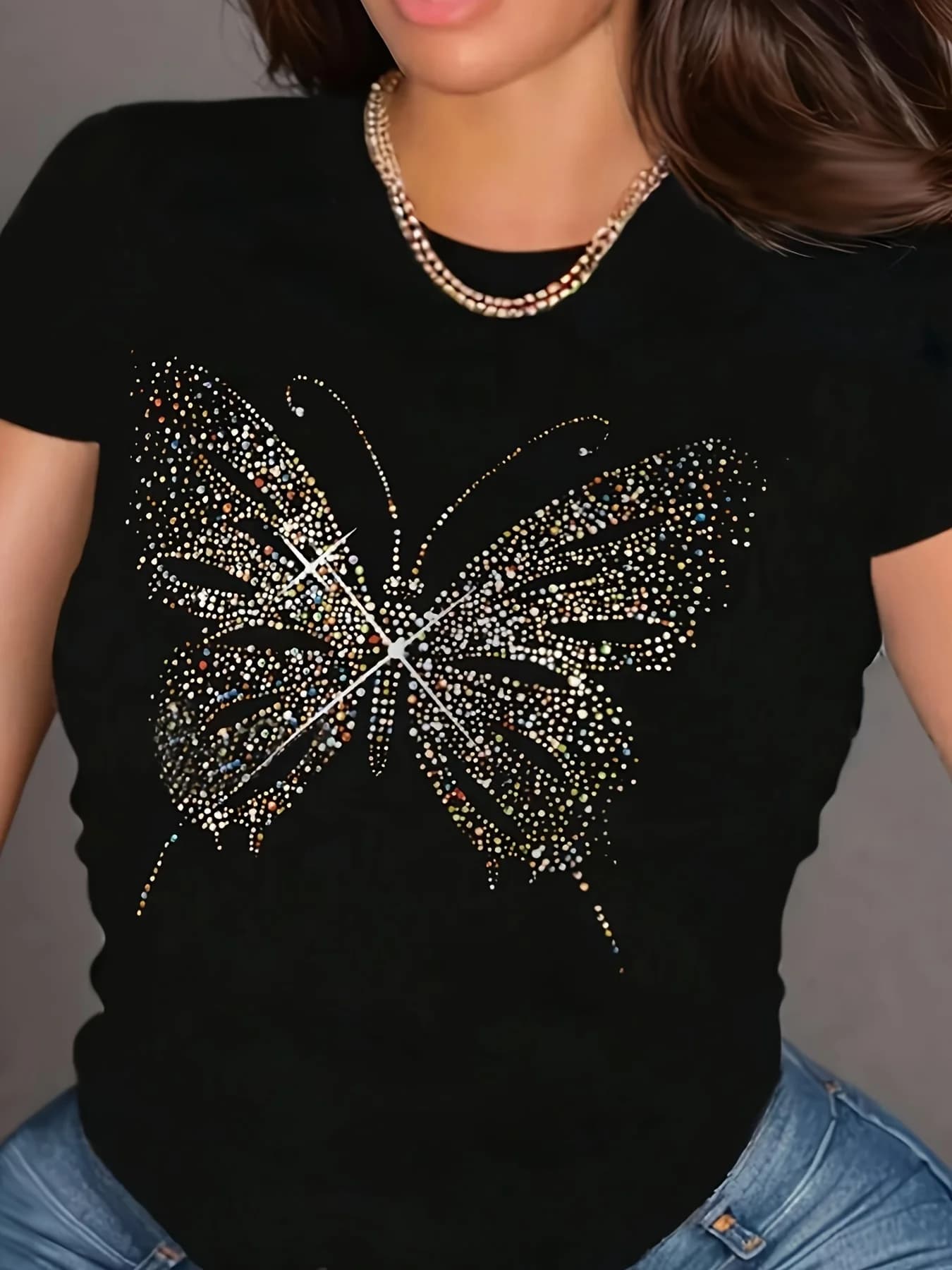 T-shirt girocollo con stampa farfalle, top casual a maniche corte per la primavera e l'estate, abbigliamento da donna