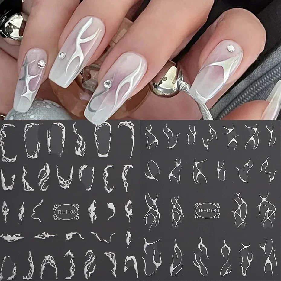 Adesivi 3D Metallici per Unghie: Nastro Adesivo Decorativo con Spine, Foglie e Linee Curve per Manicure e Nail Art