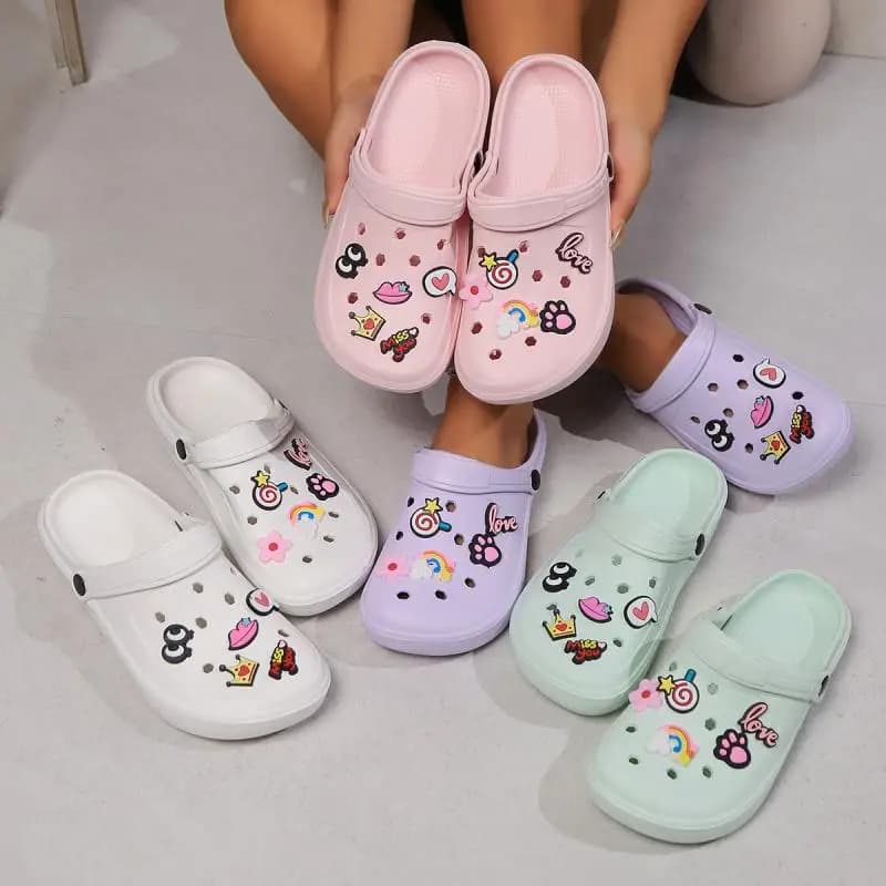 Platform Slippers Women Home Flat Luxury Designer Shoes Ladies House Summer Sandals Casual Beach Fashion Popular Footwear Indoor