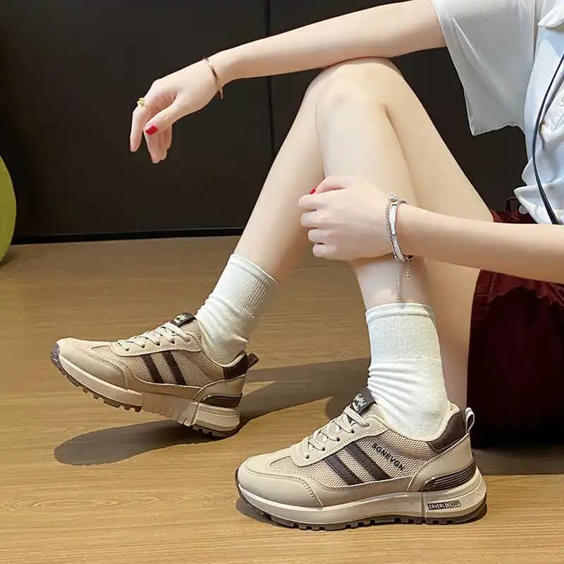 Scarpe da trekking da donna con punta tonda e fondo spesso, stivali sportivi da tennis avanzati per donna