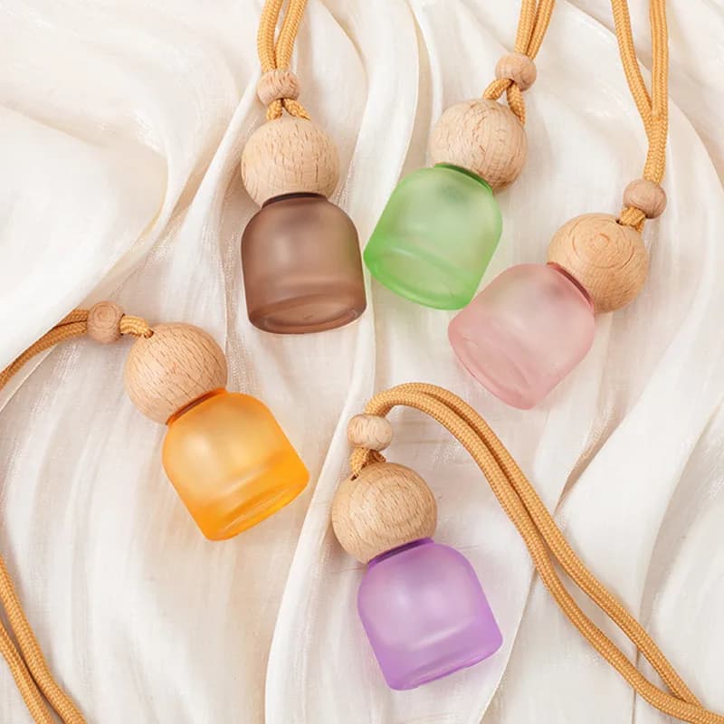 10 ml vacuum car deodorant glass bottle with wooden caps Essential oil diffuser bottle for reusable car