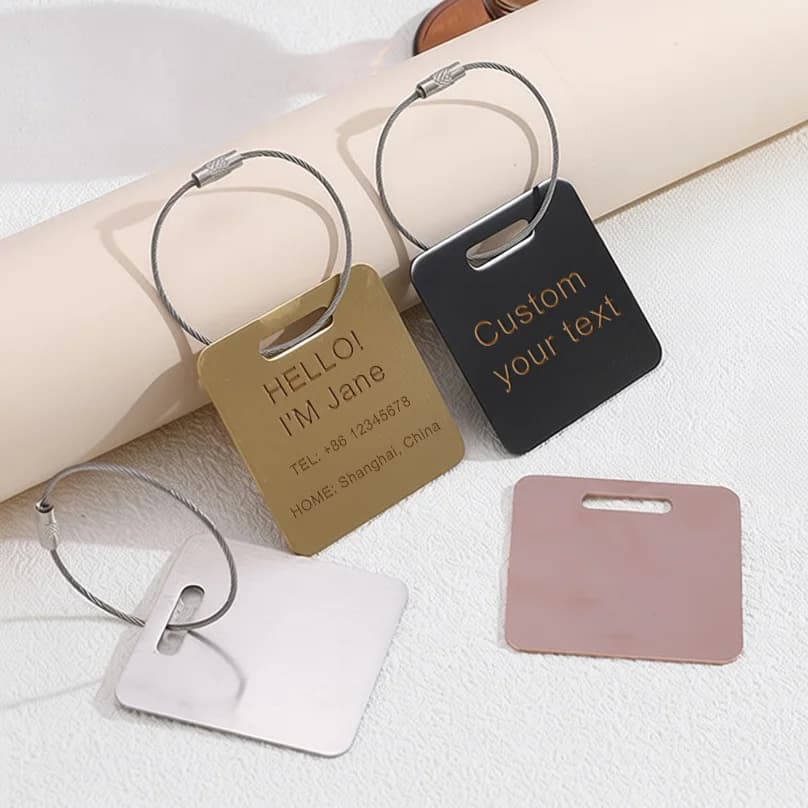 Etichetta per Bagagli Personalizzata con Incisione Laser, Accessori da Viaggio Antifurto in Acciaio Inox, Tag per Valigie con Testo Personalizzato