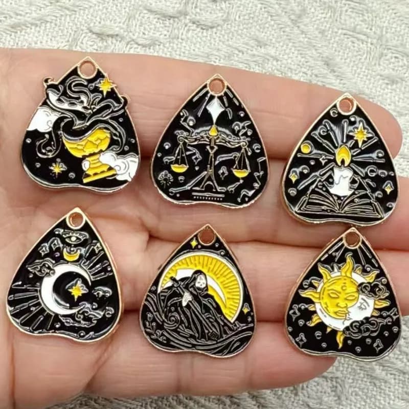 10 Pezzi Ciondoli a Forma di Cuore con Carte dei Tarocchi Neri per Bracciali e Collane, Accessori per Creazione di Gioielli Fai-da-Te
