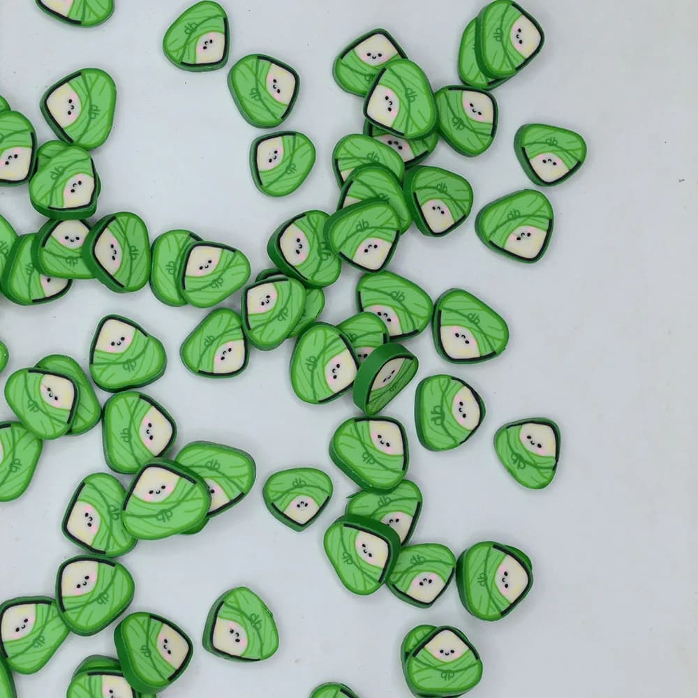 500 g/lotto Fette di Argilla Calda Polimerica Spruzza Bel Maiale Sushi Cane Astronauta Coriandoli per L'artigianato Fare, FAI DA TE