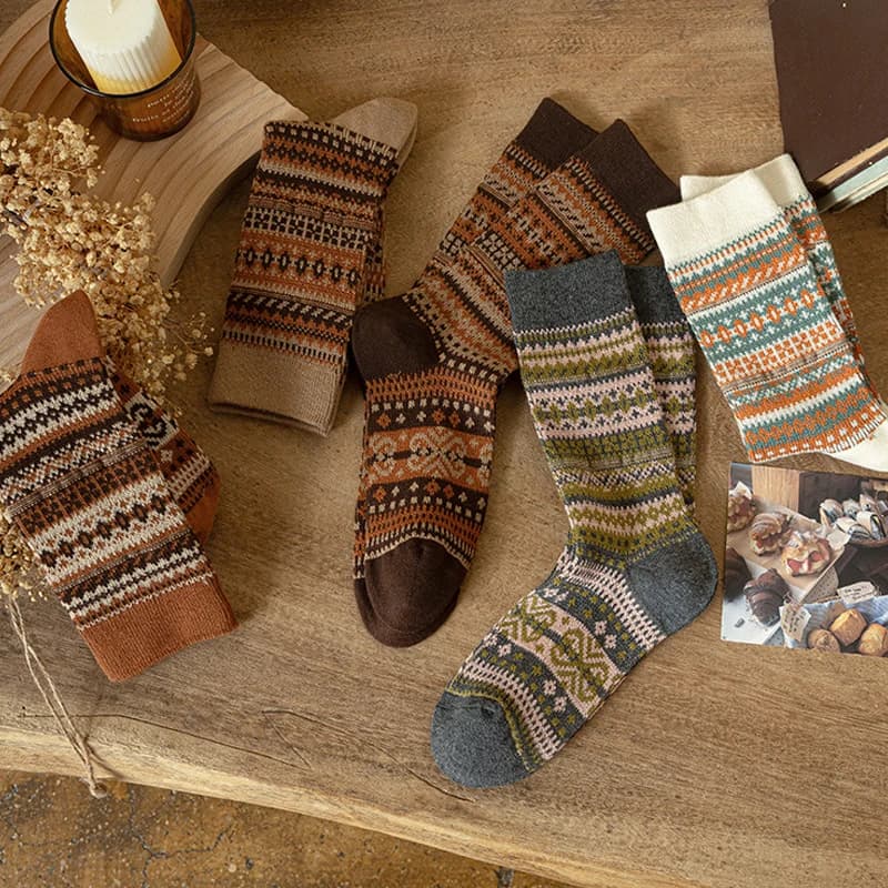 Japanese Retro Ethnic Style Maillard Fair Island Warm Knitted Socks For Women