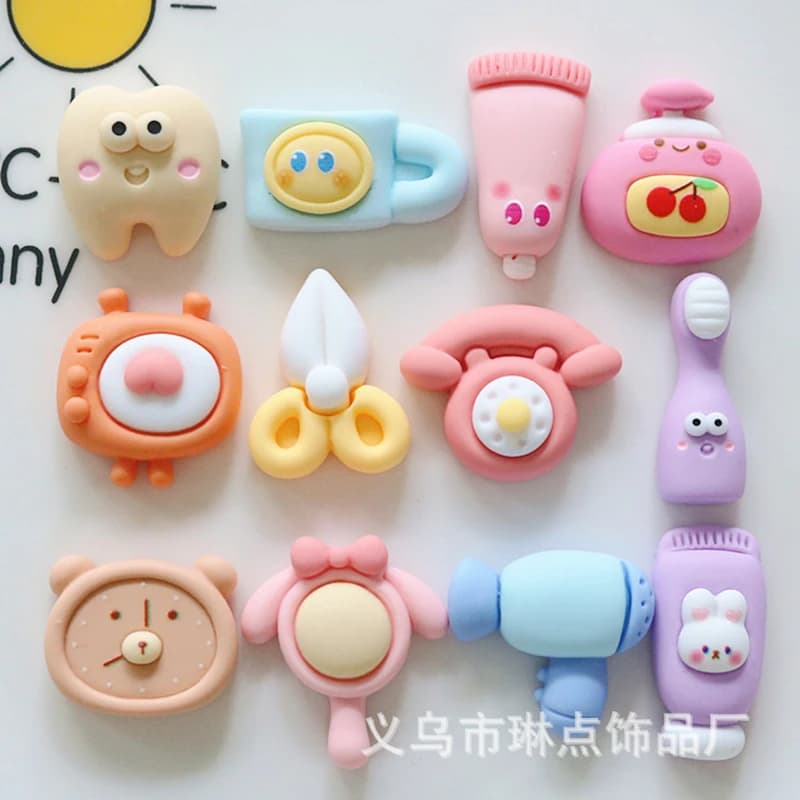 10 pz nuovo mini simpatico cartone animato divertente TV asciugacapelli cabochon in resina gioielli fai da te festa tornante decorazione artigianale accessori A84