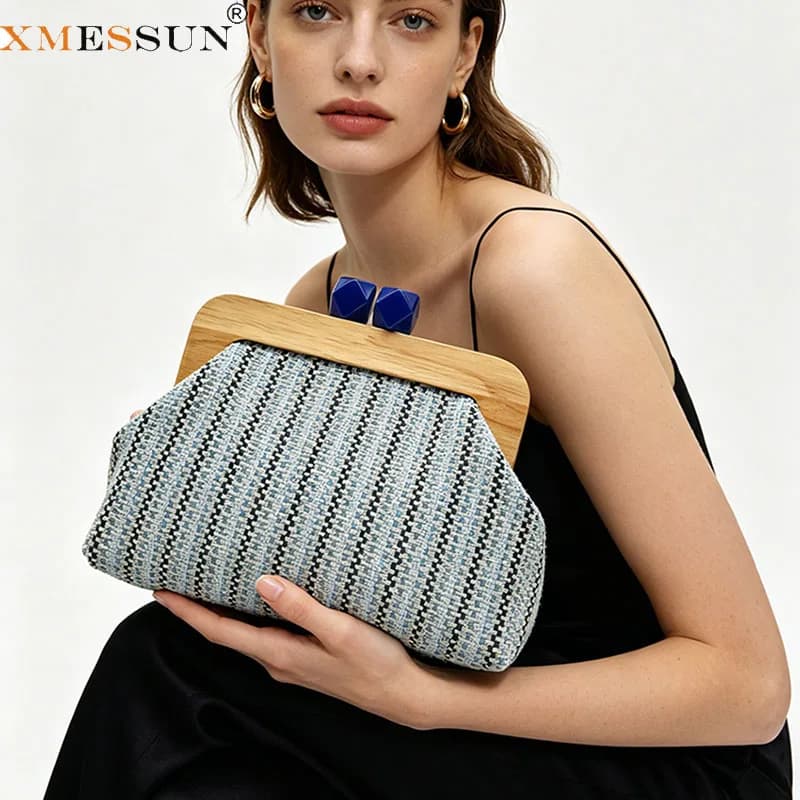 XMESSUN Women New Colorful Striped Straw Clucth Bag,Fashion Wooden Clip Shell Bag Lady Chain Shoulder Crossbody Weave Beach Bag