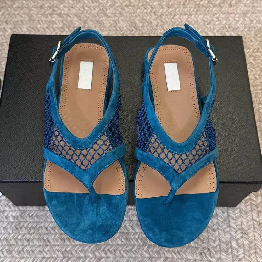 New summer 2026 top layer cowhide leather toe herringbone sandals for women, soft soled flat bottomed retro leather Roman shoes