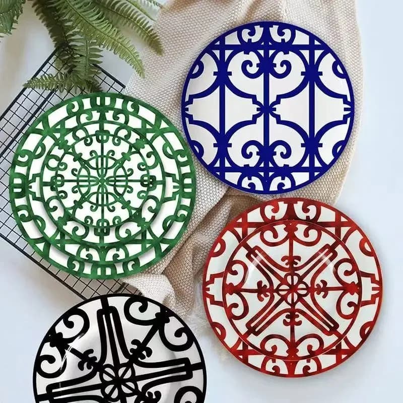 European-style retro festive restaurant steak, pasta, pizza plates, home noodle bowls, coffee cups and plates