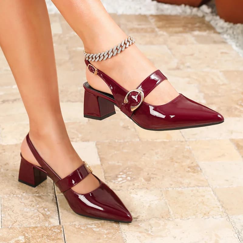 Sandali europei senza tacco per donna, estivi 2026, nuove scarpe Mary Jane a punta in stile francese con tacco alto e grosso