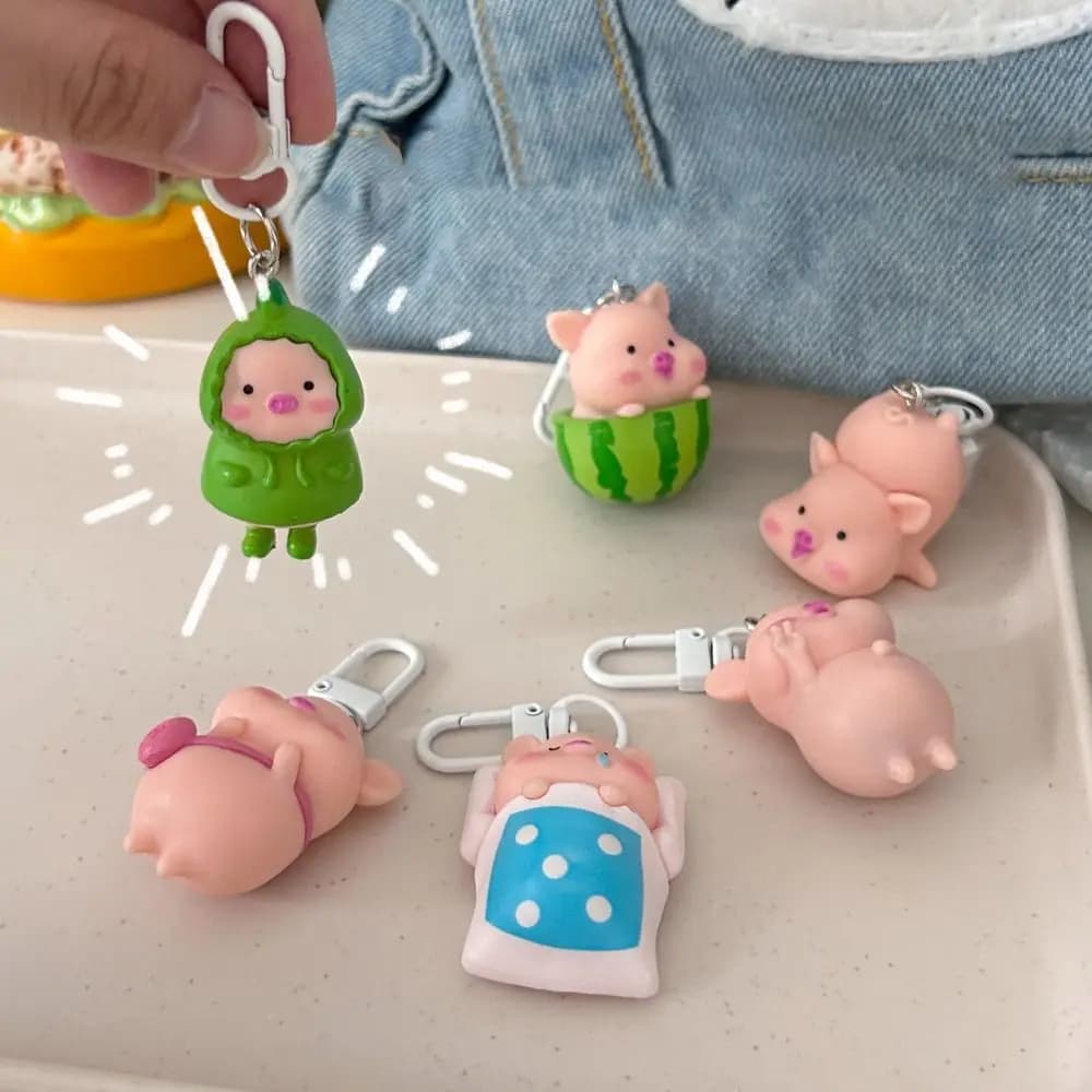 Funny Three-Dimensional Kawaii Pig Keychain Rain Coat Sleeping Animal Shape Keychain Waterme Bag Decoration Accessories