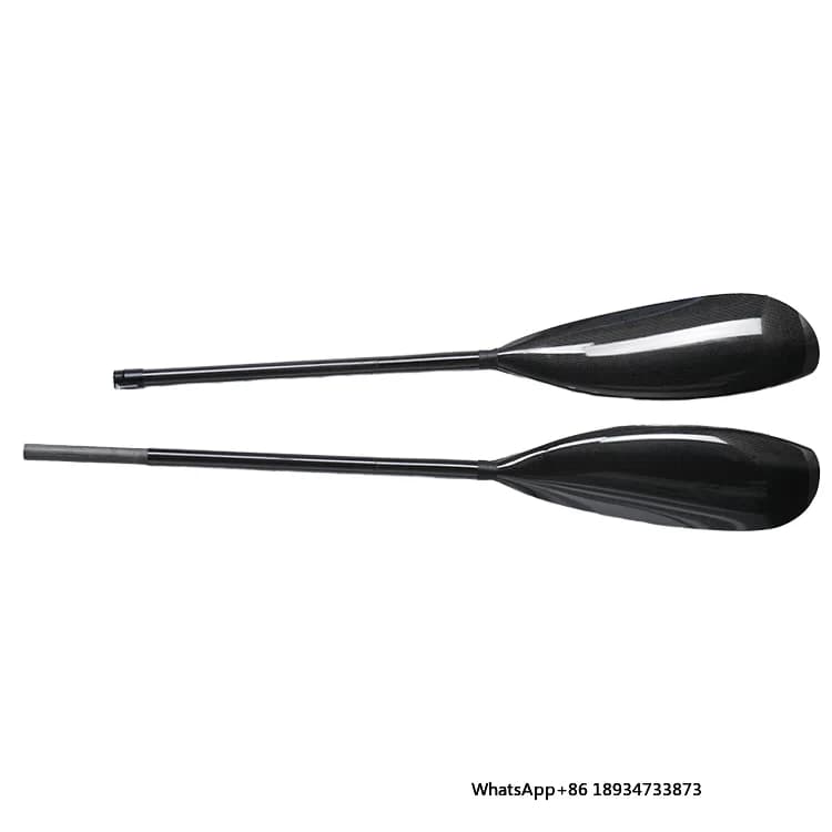 Pagaia per kayak in fibra di carbonio con logo personalizzato Pagaia per kayak leggera in 2 pezzi con lama ad ala regolabile 210 cm-220 cm per kayak