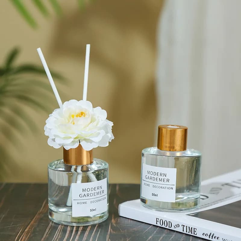 50ml Hilton Shangri-la diffusore a bastoncini flacone diffusore di aromi alla rosa lavanda con olio essenziale di aromaterapia per la casa di fiori di garofano
