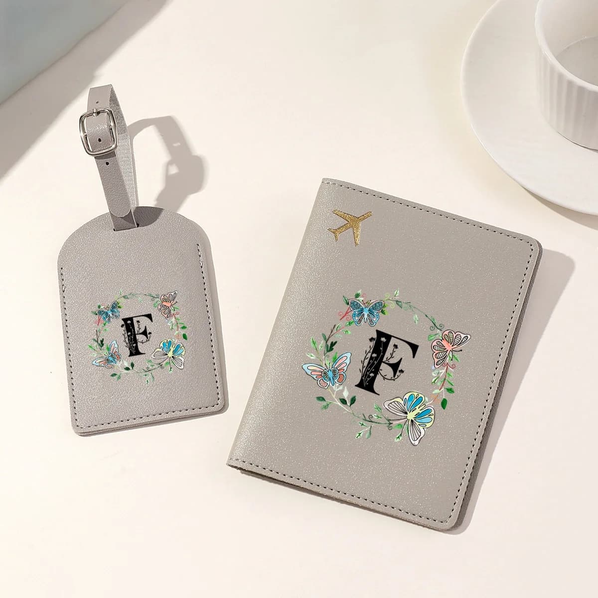 Butterfly and lotus black letter printed leather passport cover, waterproof travel credit card wallet, men's and women's passpor