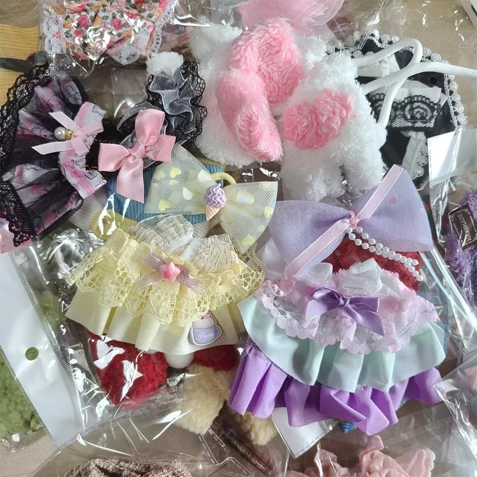 Doll clothing and Accessory Surprise box - elegant Surprise Random Blind box Toy, The Joy of Unboxing, Unexpected Surprise Toys