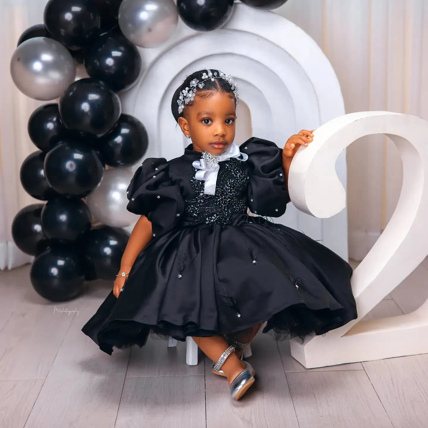 Abiti Neri da Damigella per Matrimonio con Perline, Lunghezza al Ginocchio, Eleganti Vestiti per Bambine per Feste di Compleanno e Prima Comunione