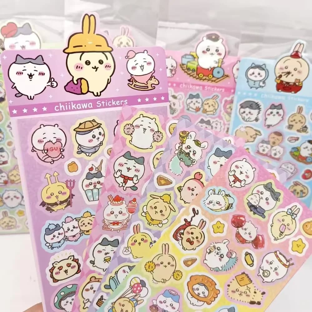 18 Adesivi Anime Chiikawa Carini, Utilizzabili per Agende, Valigie, Cover per Telefoni, Quaderni, Giocattoli e Regali per Bambini