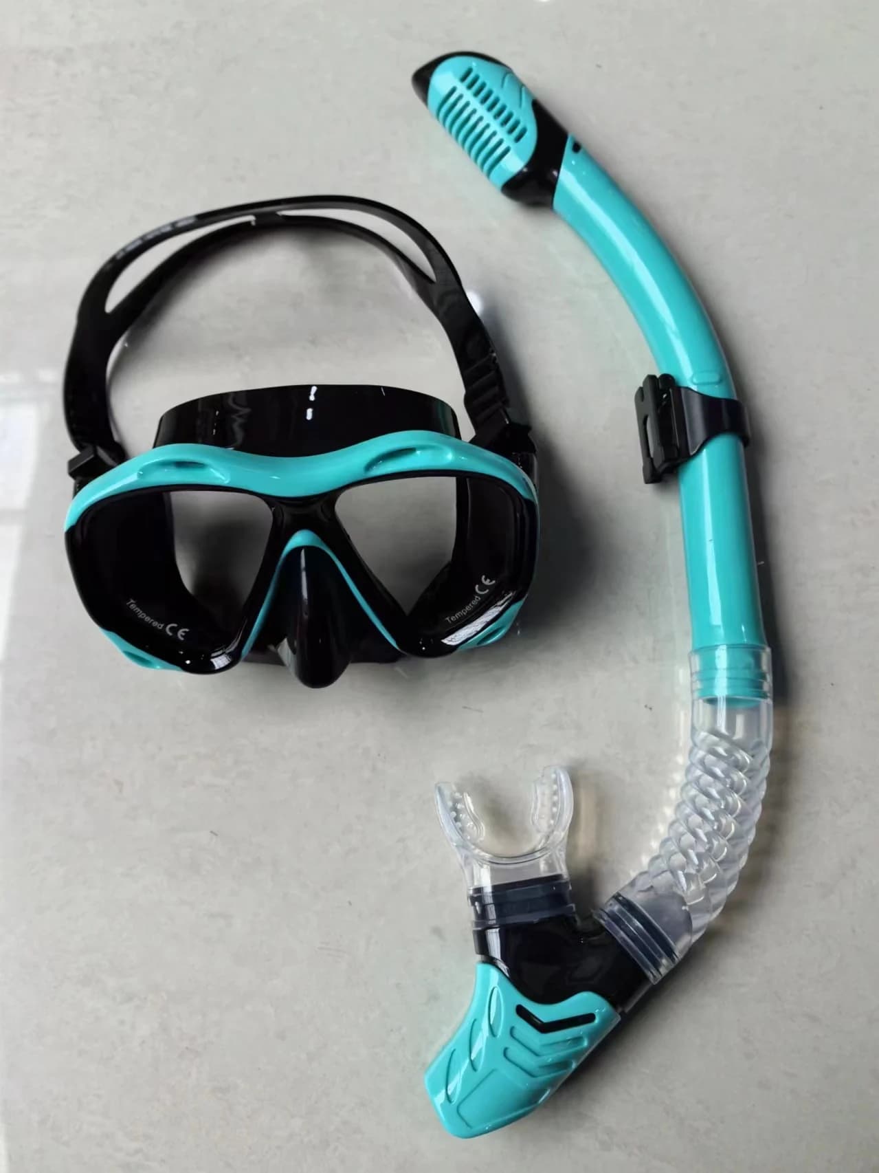Snorkel Set for Adults with Underwater Mask Anti-Appannament and Dry Boccaglio, Tempered Glass Lenses, Anti-Ultravioletti Diving Mask