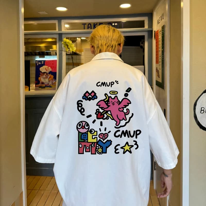 Camicie oversize da uomo 5XL Camicetta da uomo bianca moda Stampa anime Camicia oversize Abbigliamento casual Estate per uomo Nuovi vestiti