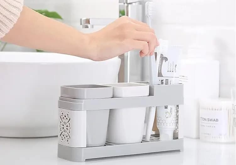 1SET Tazza di Risciacquo Portaspazzolino Set Creativo Famiglia Coppie Casa Portaspazzolino Collutorio Tazza Bagno Rack di Stoccaggio OK 0895