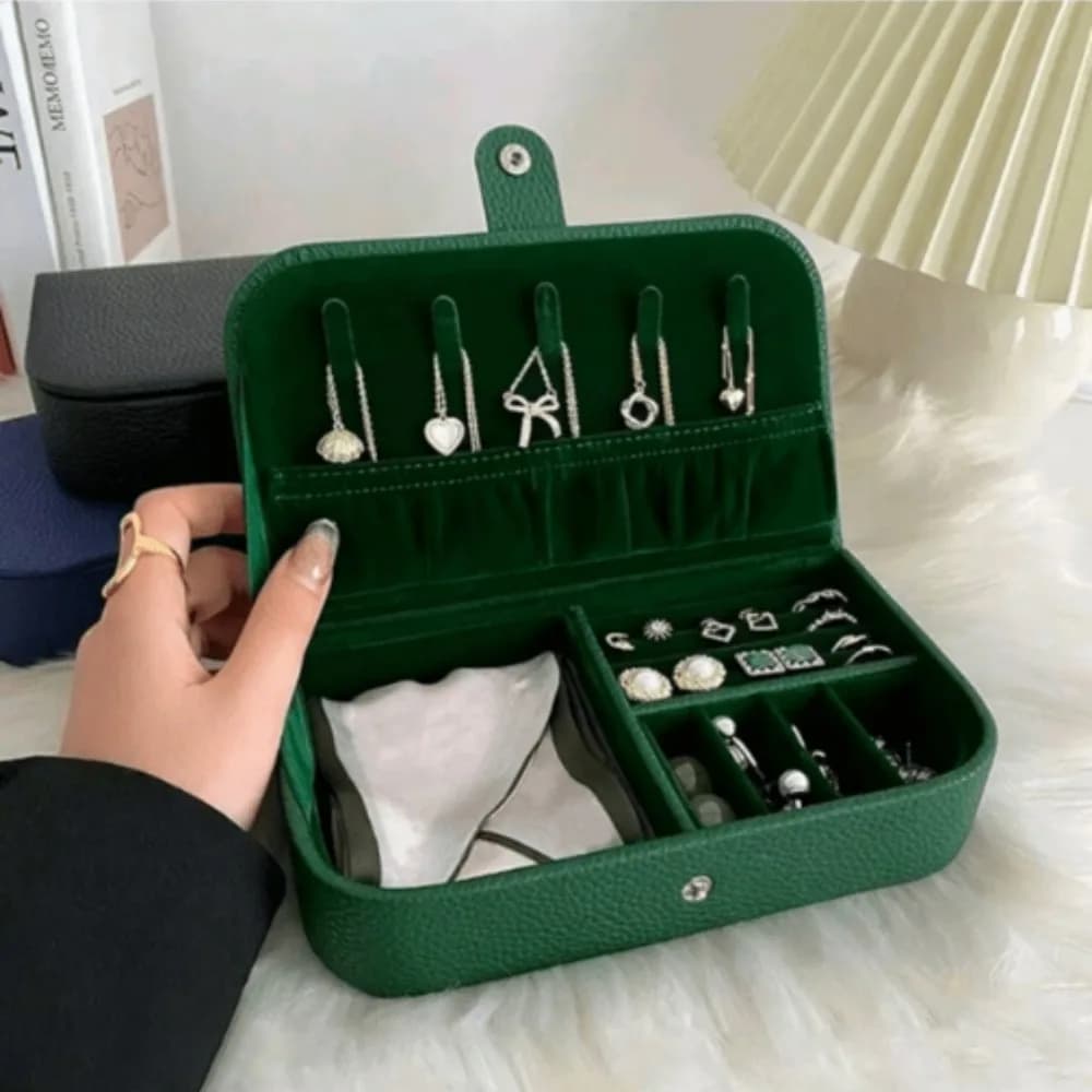 Scatola portagioie portatile semplice da 1 pezzo, organizer per orecchini e collane, regalo per donne e ragazze, regalo per il festival della dea, Large C