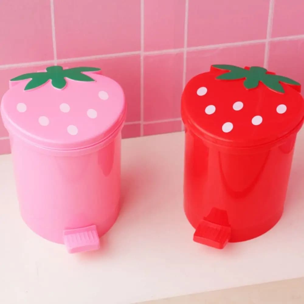 New Mini Strawberry Trash Can Cartoon Cute Tabletop Organzier Holder with Lid On-board Trash Can Car