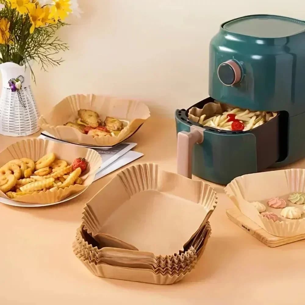 50 Pezzi Accessori da Cucina, Carta per Friggitrice ad Aria, Utensili da Cucina, Stampi Monouso Quadrati e Rotondi per Pasticceria, Piatto per BBQ, Tappetino Antiaderente