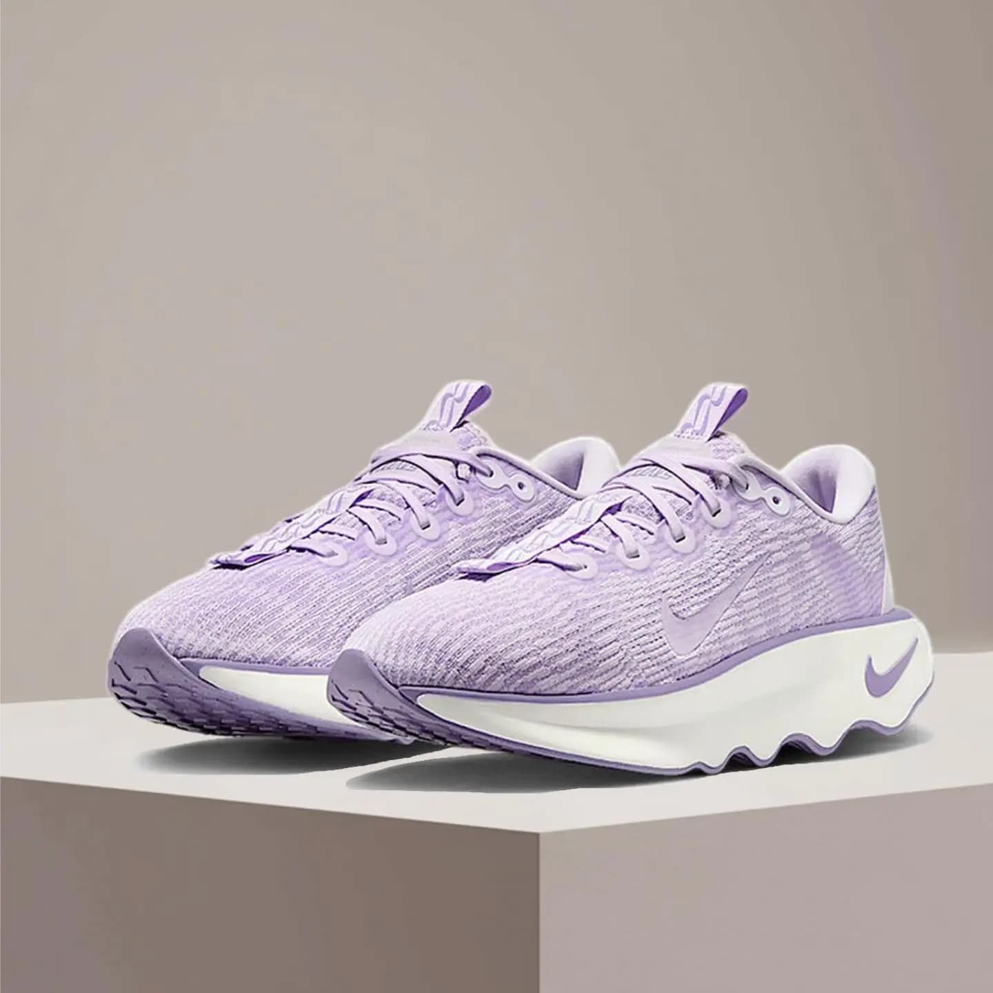 Nike MOTIVA Anti-Slip, Wear-Resistant, Cushioned White & Purple Wave Thick-Sole Casual Running Shoes DV1238-502