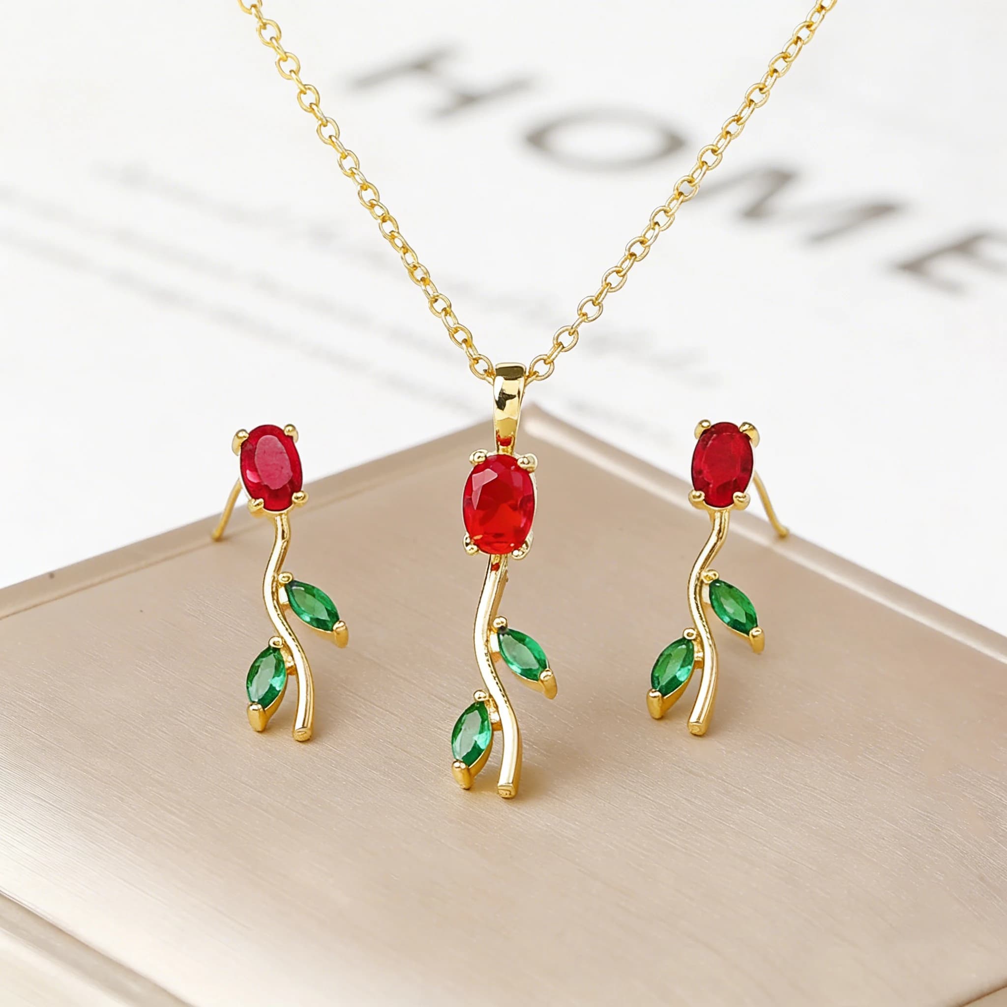 Set di Gioielli con Orecchini e Collana a Forma di Rosa in Cristallo Zircone, Elegante per Donne e Ragazze, Nuova Tendenza, Regalo per Feste
