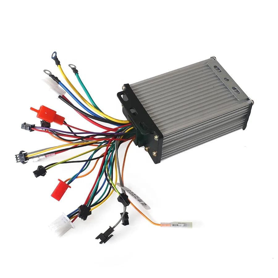 Controller Motore DC 48V 60V 450W con Protezione IP54 e Corrente Massima 25A per Scooter Elettrico a 9 Tubi ad Alta Potenza