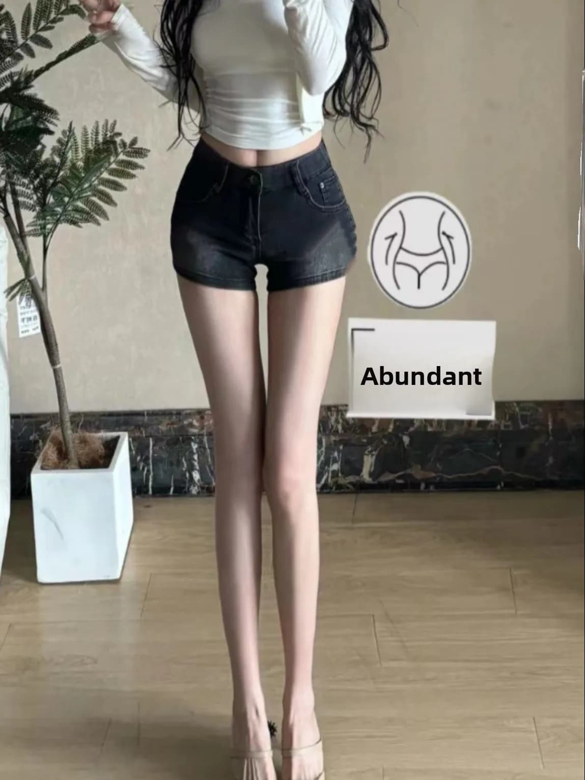 Low Waist Flared Hip Short Jeans Shorts for Young Women Summer Fashion plus Size Slimming Fit Cotton Stretch Denim Shorts