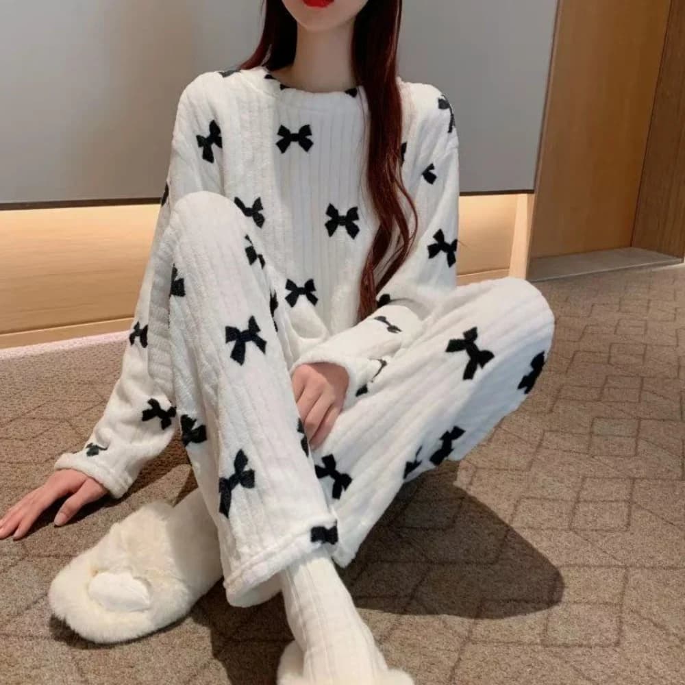 Nuove donne pantaloni del pigiama set top allentato con scollo a O e pantaloni larghi in vita elastica in pile invernale homewear dolce fiocco outfit indumenti da notte