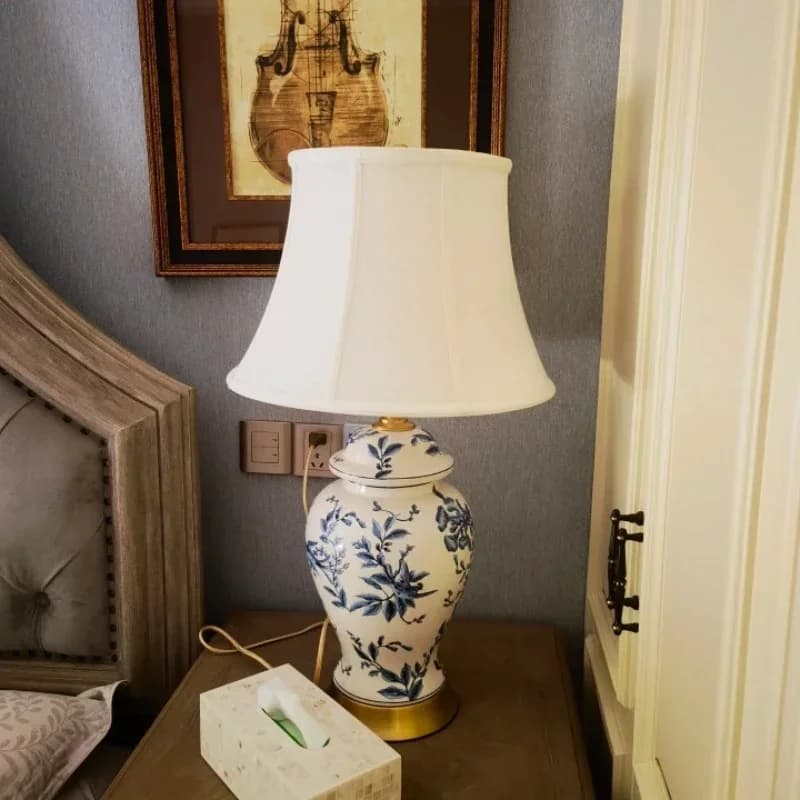 SANDYHA Lampada da tavolo in ceramica cinese Camera da letto Comodino Luce a led Illuminazione da studio per la decorazione del soggiorno Modello per la casa Design in tessuto