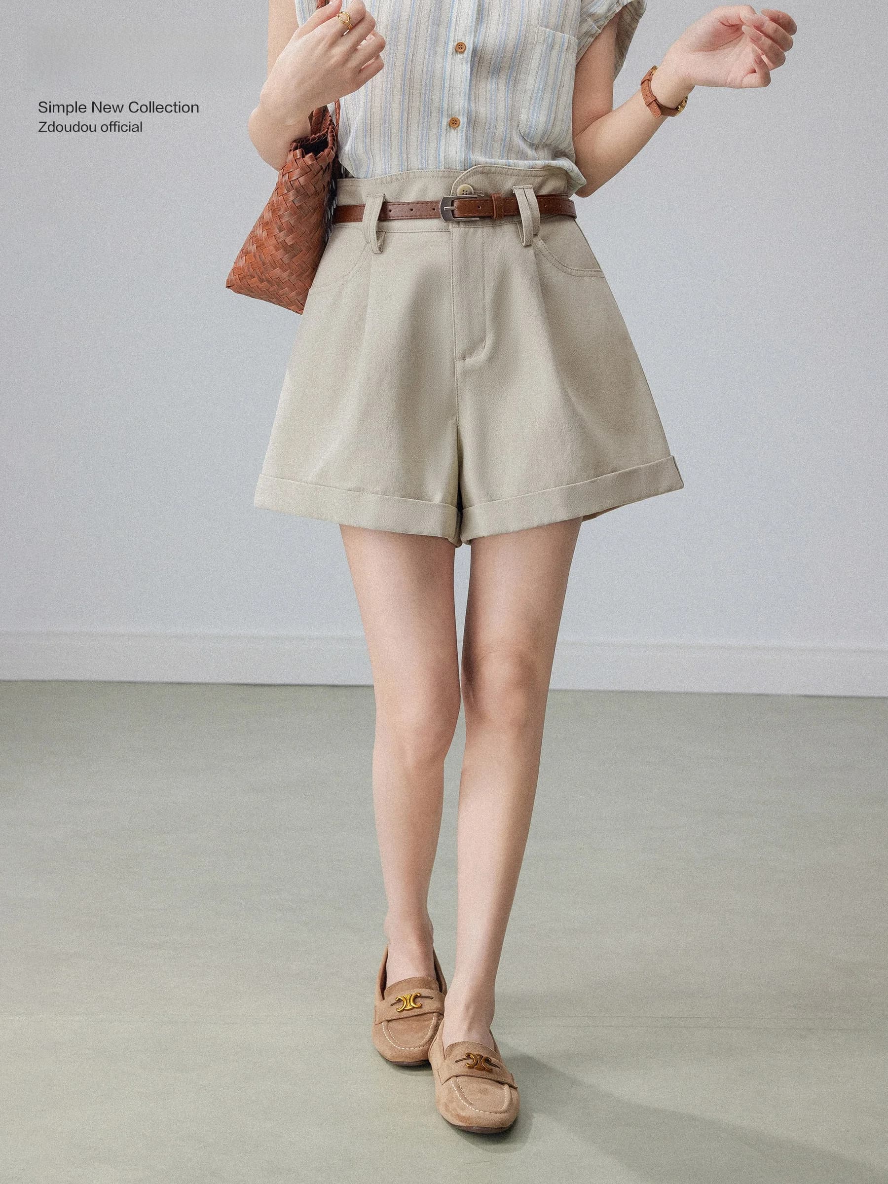 Khaki High Waist Wide Leg Casual Pants Women's Spring 2026 Loose Slimming Shorts Workwear Style Button Closure Casual Trousers