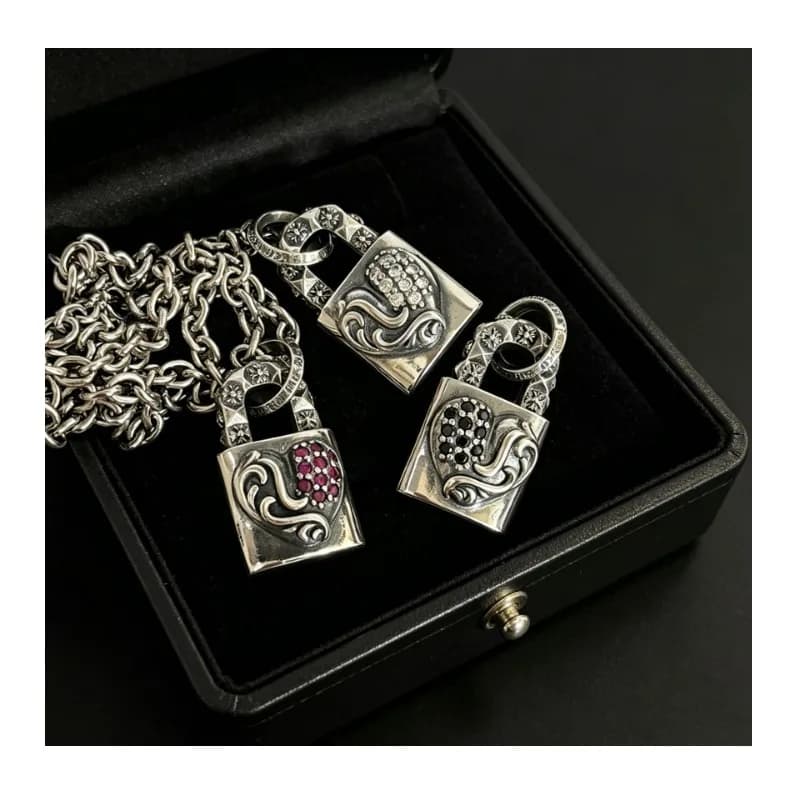 Light Luxury Fashion Trend Versatile Diamond-encrusted Love Lock Pendant Necklace Couple Versatile Sweet Cool Punk Niche Design