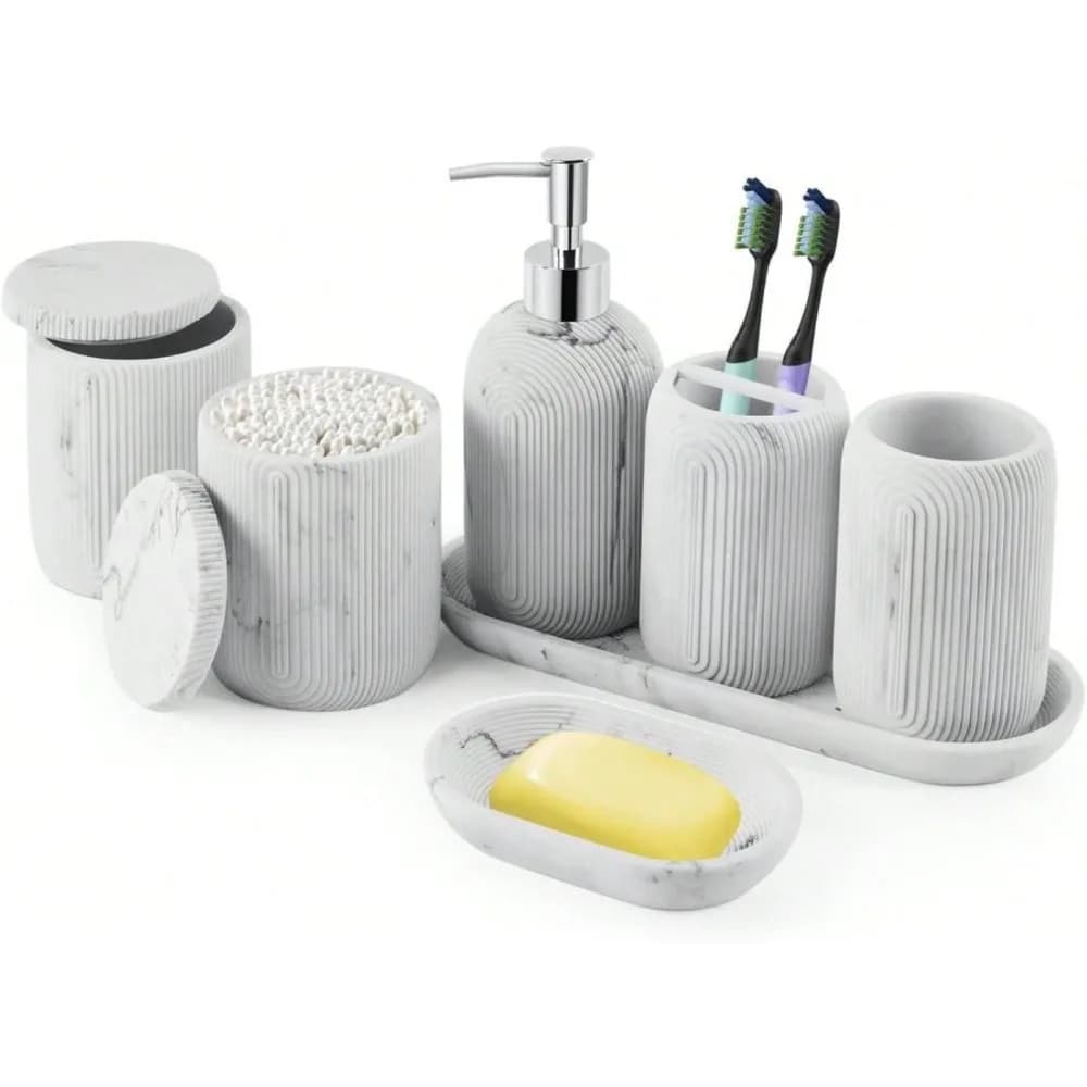 Set da Bagno in Resina 7 Pezzi, Portaspazzolini, Dispenser Sapone, Porta Bastoncini Q-tip, Bicchiere, S