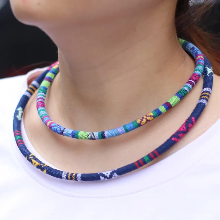 Elegante collana in tessuto etnico della Boemia Bracciale Uomo Donna Chiusura magnetica 20 pollici Collare corto Gioielli Coppia Vacanza Joias