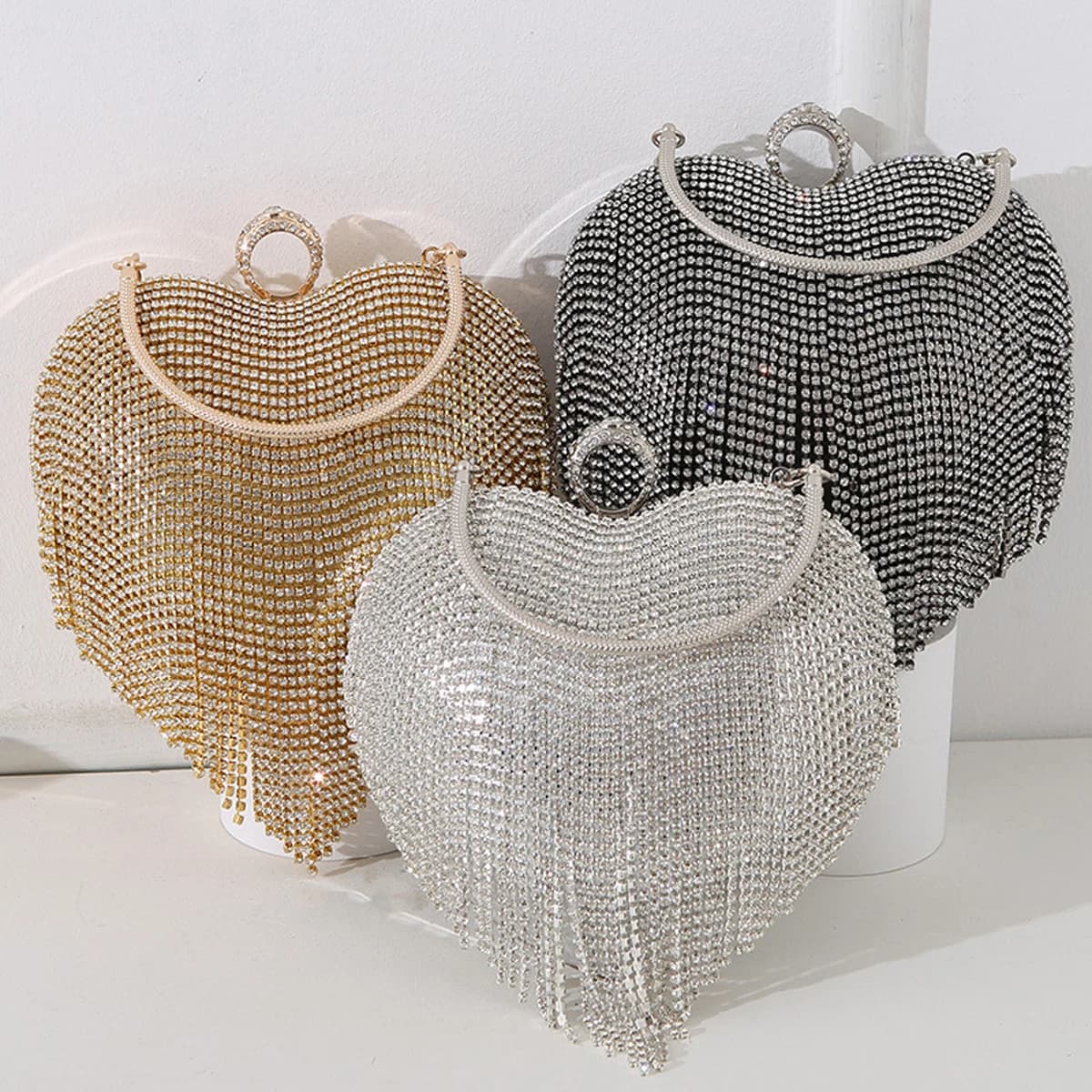 Night bag with rhinestones Silver bag with heart pattern Women's bag with tassel with diamonds Banquet pochette and wedding purse