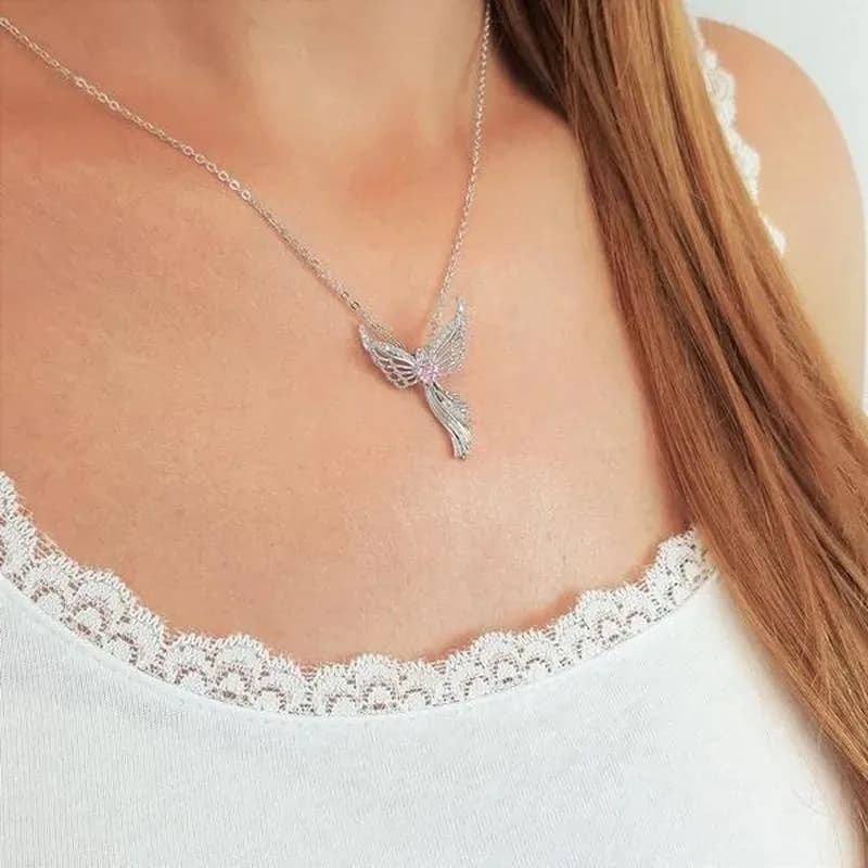 2025 Trend Fashionable Angel Wing Necklace Exquisite Angel Beloved Pendant Christmas Party Girl Gift Jewelry Accessories