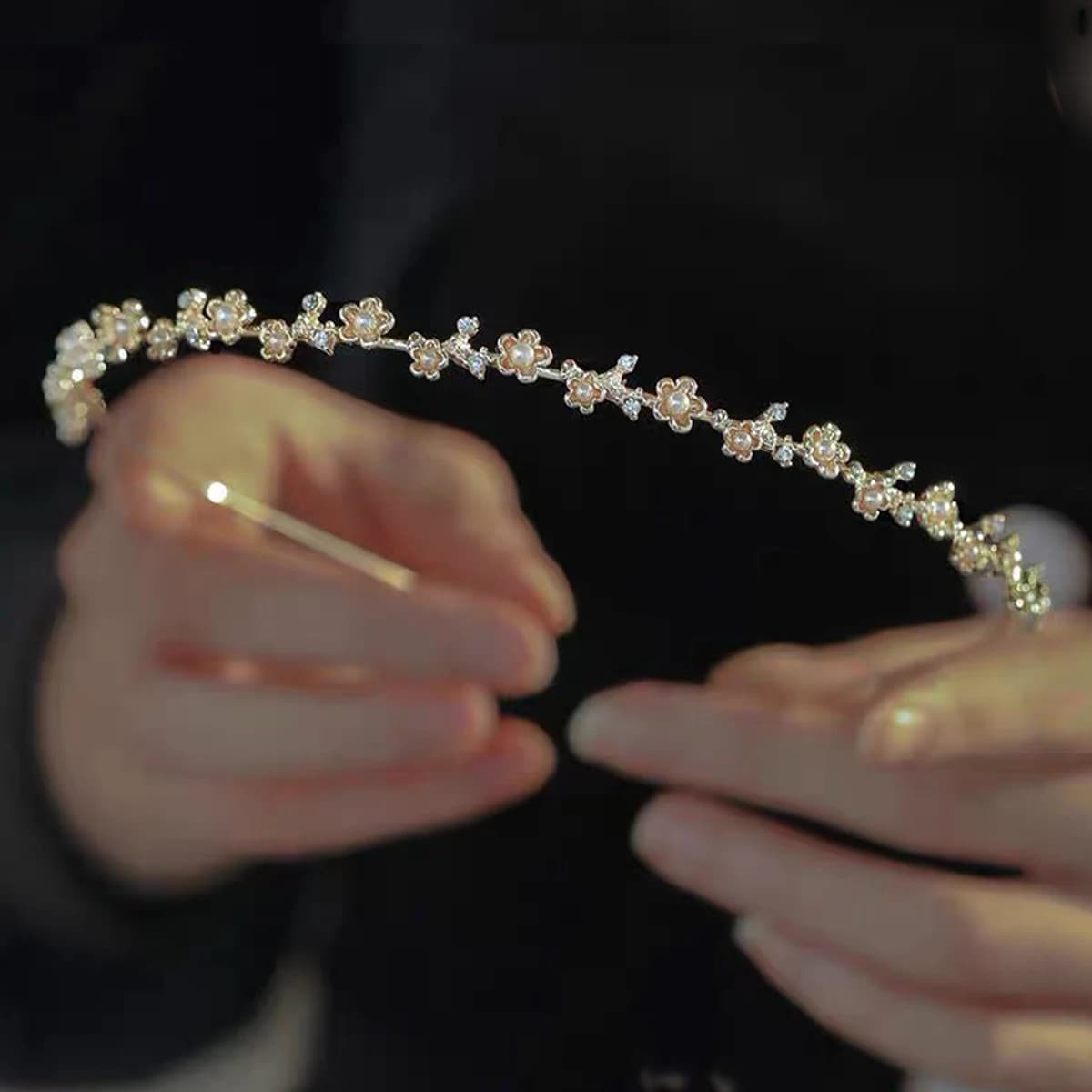 AWAYTR Elegant pearl strass flower bands for hair band woman head for hair accessories for hair band