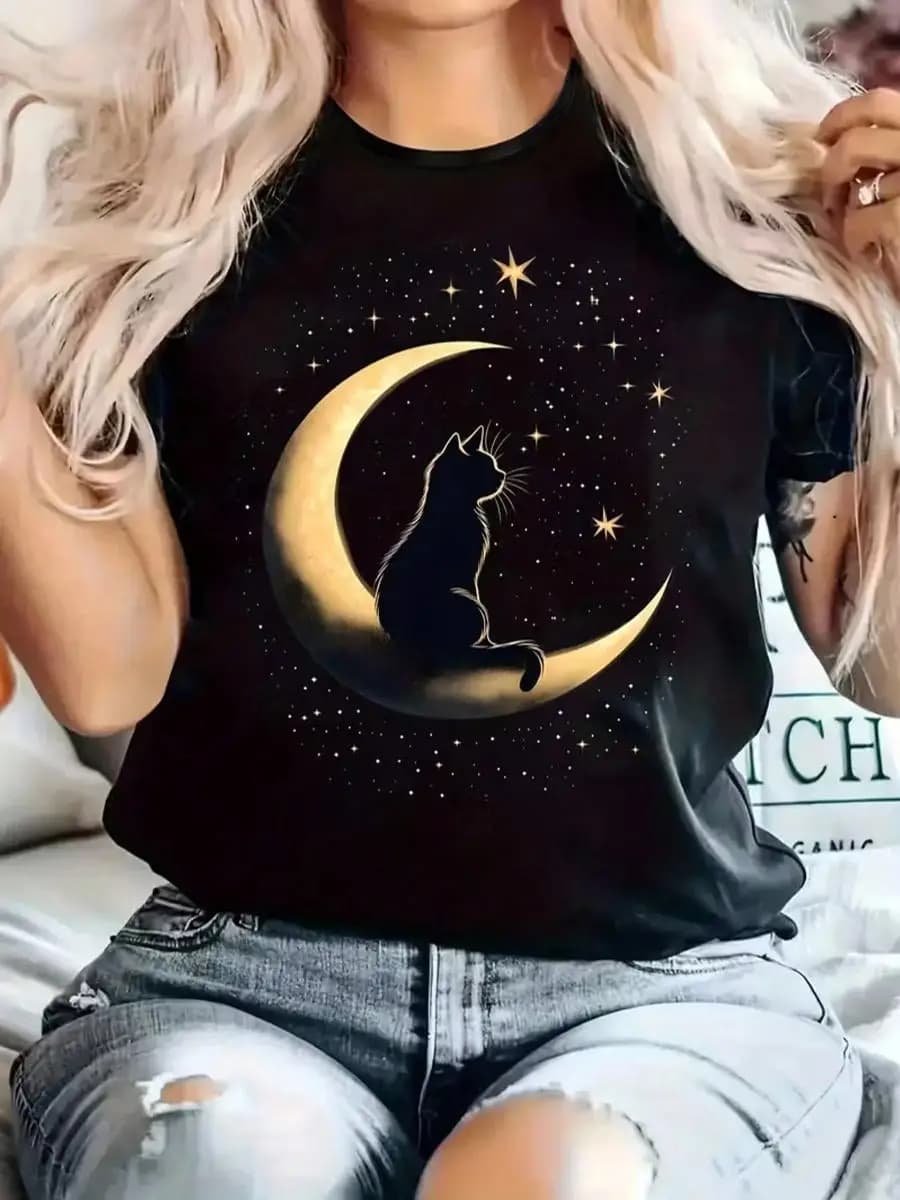 Plus Size Women s Casual T-Shirt - Black Cat Moon Geometric Print With Stars, Soft Stretch Knit Fabric, Round Neck Short Sleeve Top For SpringSum