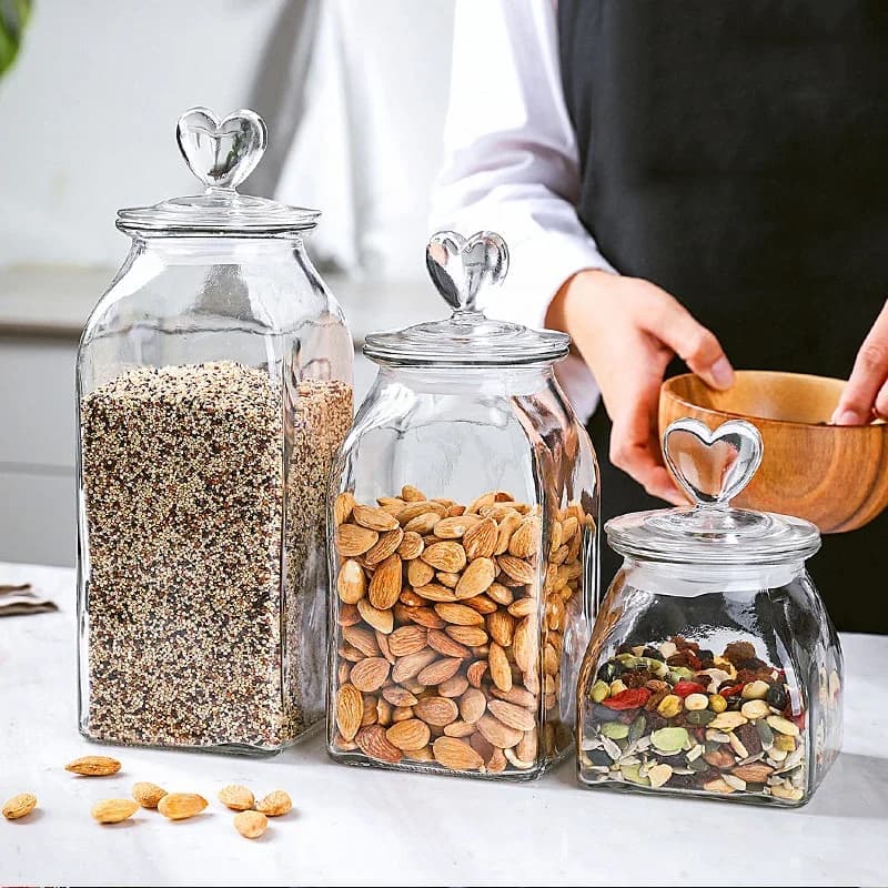 Love Cover Transparent Glass Storage Jar Food Storage Glass Bottle Kitchen Cereal Honey Sealed Jar Kitchen Supplies Storage Box