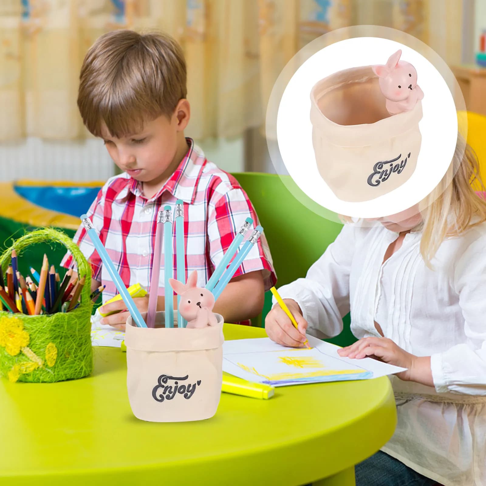 Portapenne a Forma di Coniglio in Cartone, Organizzatore da Scrivania in Resina, Porta Penne Multifunzione, Decorazione per Ufficio e Scuola