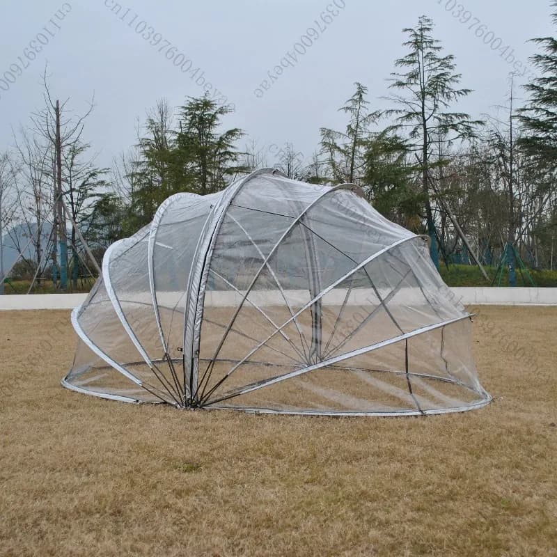 Durable 8-person transparent crystal ball dome tent with PVC bubble cover, suitable for winter outdoor camping and stargazing