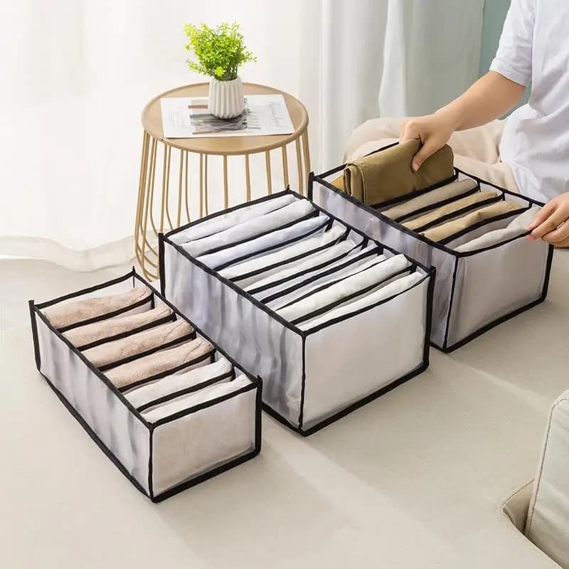 Non-Woven Foldable Storage Box Short Sleeve Clothing Socks Organizer Divided Closet Storage Bag for Men And Women